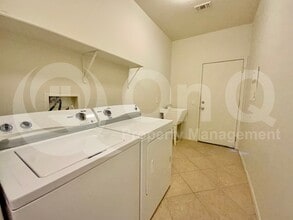 11566 W Stone Mound Dr in Marana, AZ - Building Photo - Building Photo