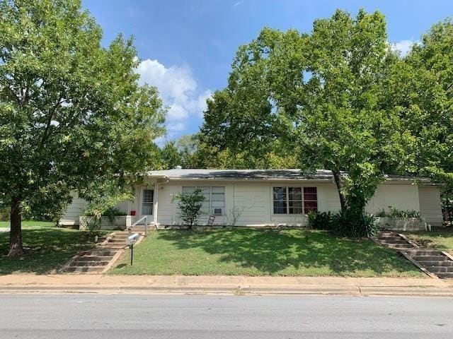 10 Pershing Dr in Denison, TX - Building Photo - Building Photo