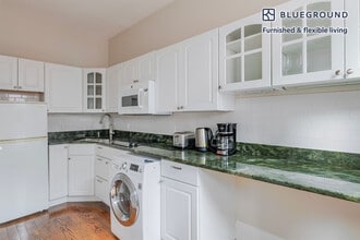 232 Newbury St, Unit FL3-ID1300 in Boston, MA - Building Photo - Building Photo