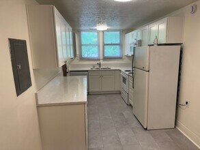 125 Stanley Ave in Maryville, TN - Building Photo - Building Photo