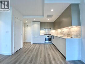 8181 Chester St in Vancouver, BC - Building Photo