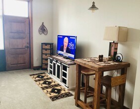 115 E Gallatin Ave in Manhattan, MT - Building Photo - Building Photo