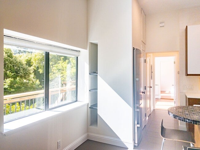 property at 988 Meadowsweet Dr