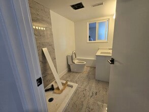 6611 Albion Way in Delta, BC - Building Photo - Building Photo