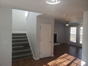 5797 Village Loop in Fairburn, GA - Building Photo - Building Photo