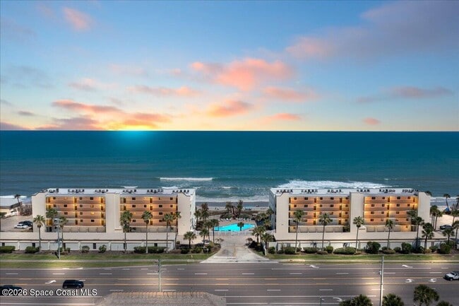 1465 Jimmy Buffett Mem Hwy in Satellite Beach, FL - Building Photo - Building Photo
