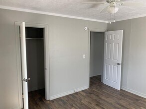 204 E Fairchild Dr in Midwest City, OK - Building Photo - Building Photo