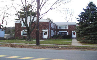 78 Anderson Hill Rd Apartments