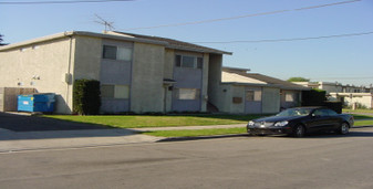 8734 Stanford Ave Apartments