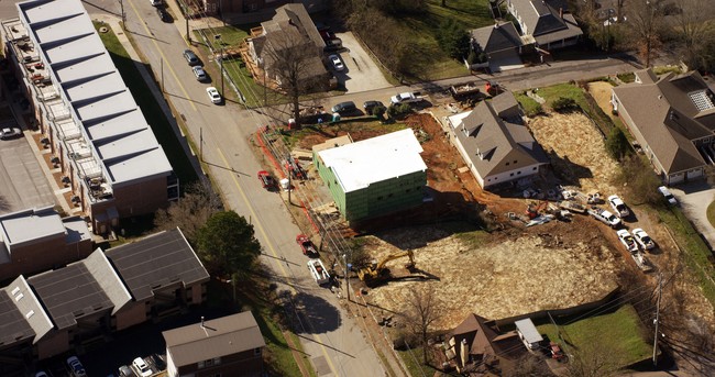 205 Forest Ave in Chattanooga, TN - Building Photo - Building Photo