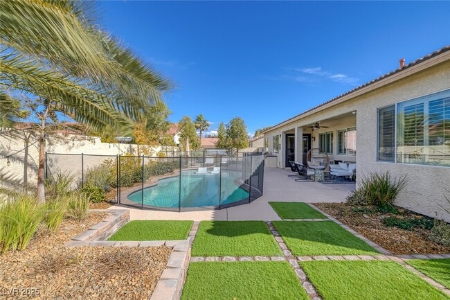 property at 758 Jasper Point Ct