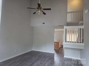 105 Lynch Cir in Mooresville, NC - Building Photo - Building Photo