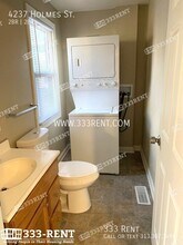 4237 Holmes St in Kansas City, MO - Building Photo - Building Photo