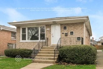 3832 East Ave in Berwyn, IL - Building Photo - Building Photo