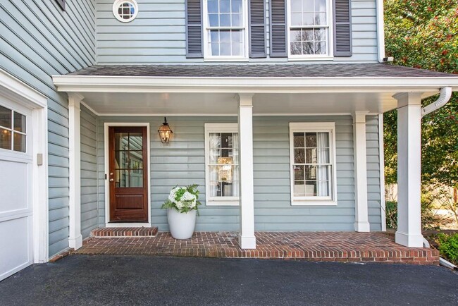 3211 Circle Oaks Dr SE in Atlanta, GA - Building Photo - Building Photo