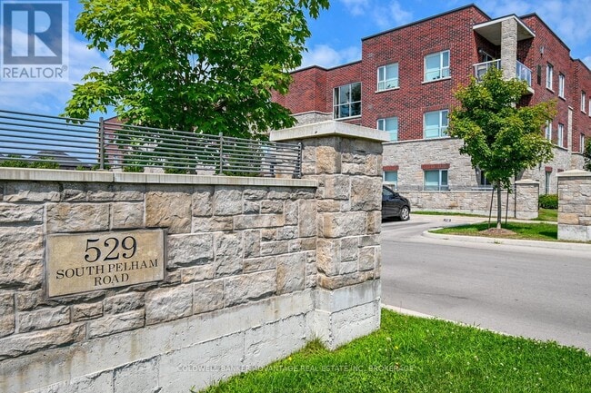 property at 529 S Pelham Rd