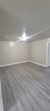 22223 Karlov Ave in Richton Park, IL - Foto de edificio - Building Photo
