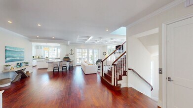 248 E Ave in Coronado, CA - Building Photo - Building Photo