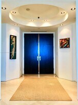 100 South Pointe Dr in Miami Beach, FL - Building Photo