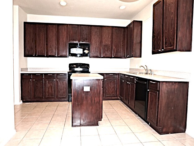 3680 Juniper Hills Dr in Rockwall, TX - Building Photo - Building Photo