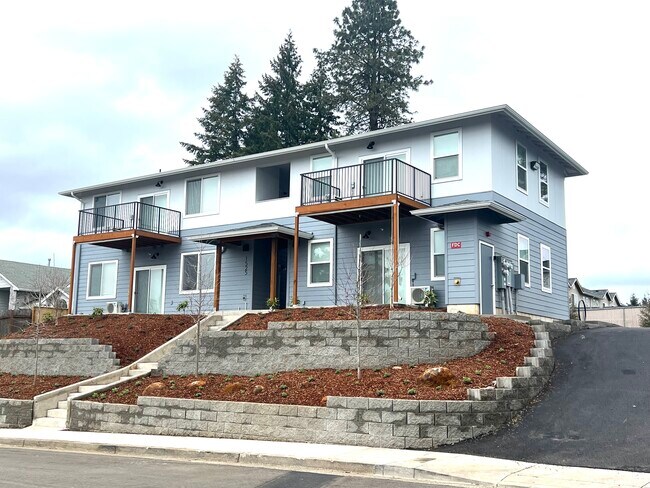 1525 Jonmart Ave SE, Unit 101 in Salem, OR - Building Photo - Building Photo