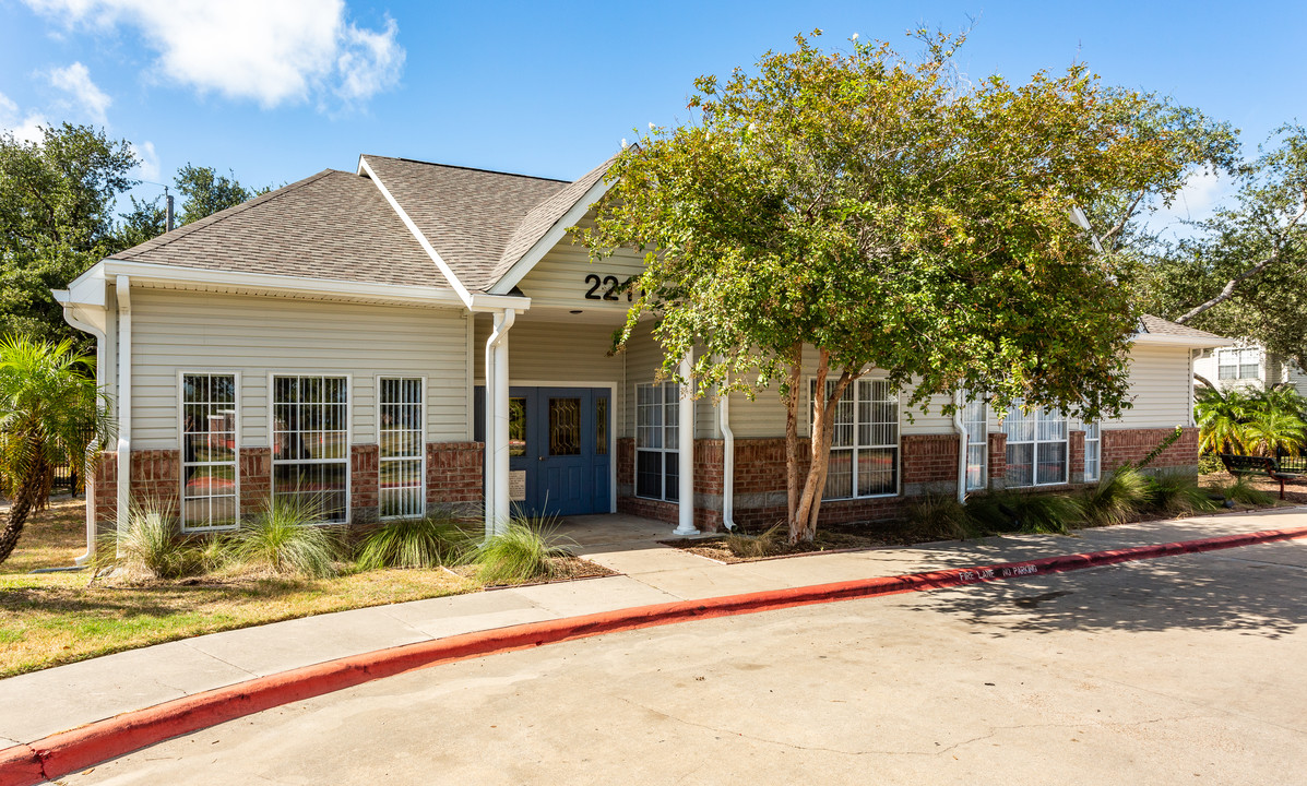 Sea Mist Townhomes in Rockport, TX - Foto de edificio