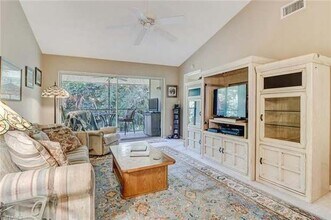 745 Landover Cir in Naples, FL - Building Photo - Building Photo