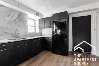 3138 W Schubert Ave, Unit 2 in Chicago, IL - Building Photo - Building Photo