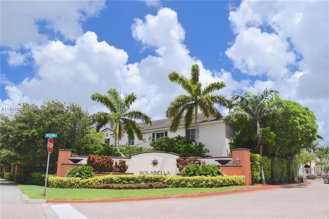 17339 NW 7th Ave in Miami Gardens, FL - Building Photo