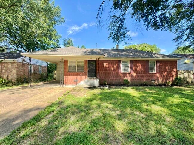 1795 Cornelia Ln in Memphis, TN - Building Photo - Building Photo