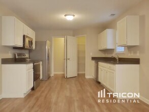 129 Honey Tree Rd in Columbia, SC - Building Photo - Building Photo