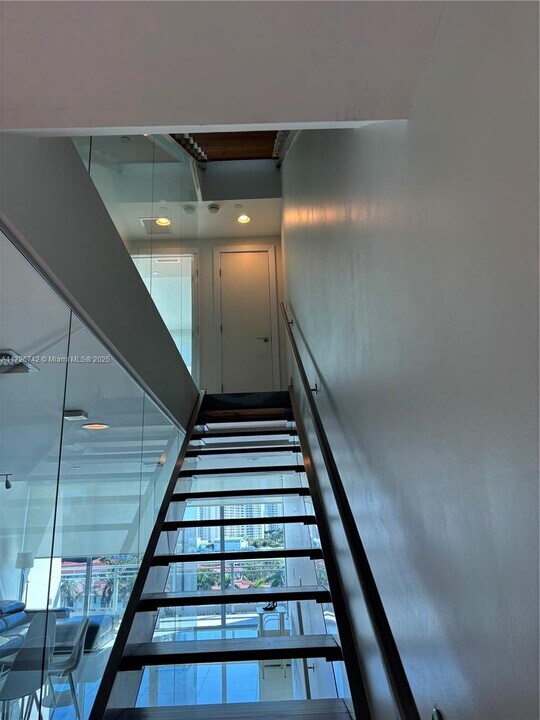 2950 NE 188th St, Unit 545 in Aventura, FL - Foto de edificio