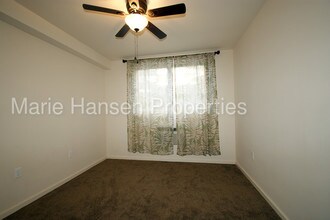 1800 Kaio?o Dr-Unit -APT C403 in Honolulu, HI - Building Photo - Building Photo