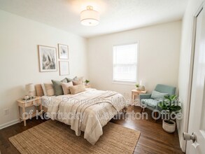 1252 Hot Springs Ct in Lexington, KY - Building Photo - Building Photo