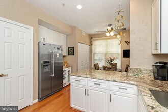 8806 Howard Forest Ln in Pikesville, MD - Building Photo - Building Photo