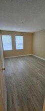 2102 Shoma Dr in West Palm Beach, FL - Building Photo - Building Photo