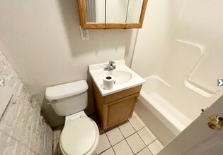 733 Parker St, Unit 1 in Boston, MA - Building Photo - Building Photo