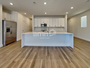6489 Aspen Mountain Ave in Las Vegas, NV - Building Photo - Building Photo
