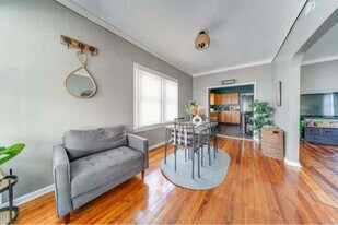 12825 McCracken Rd in Garfield Heights, OH - Building Photo