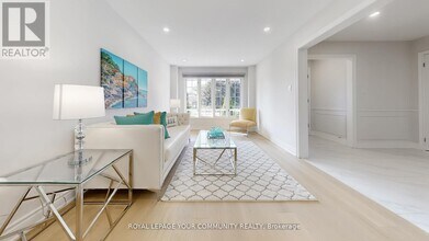 457 Raymerville Dr in Markham, ON - Building Photo - Building Photo