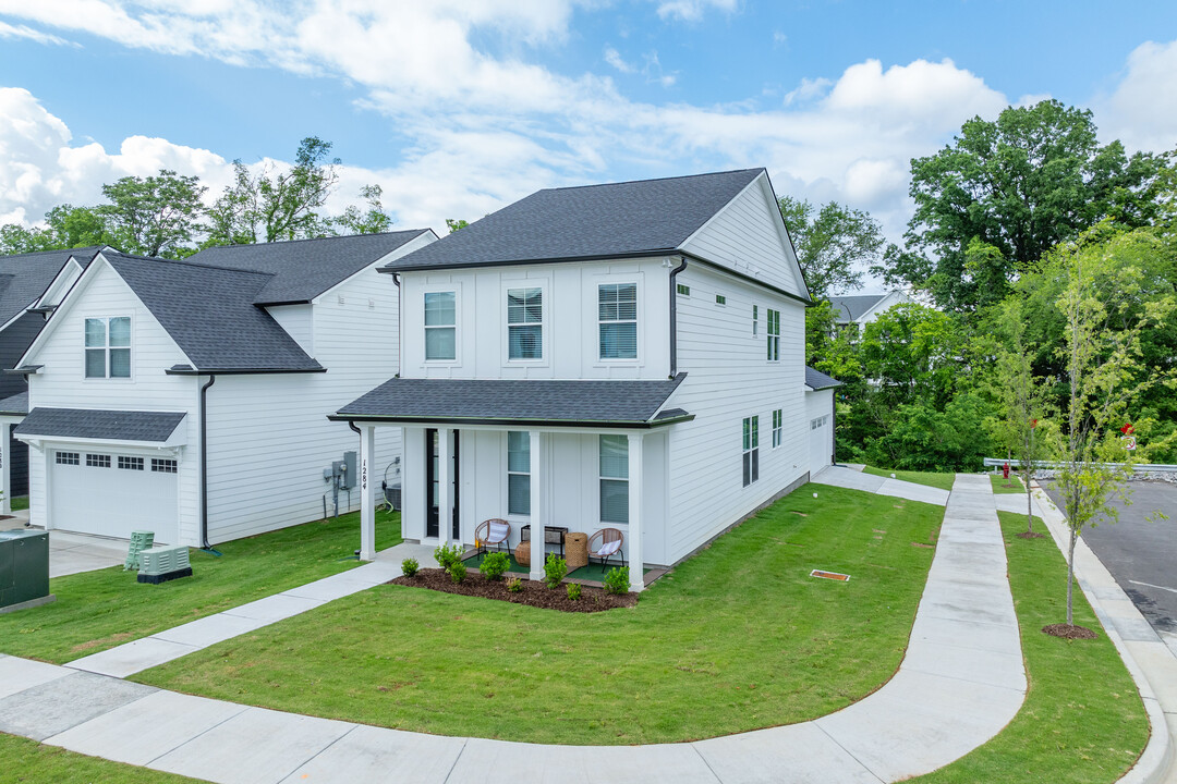 1104 Residences in Antioch, TN - Building Photo