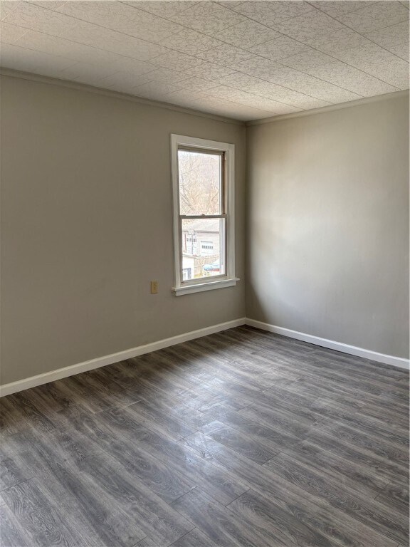 1310 Pratt St in Elmira, NY - Building Photo - Building Photo
