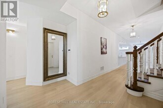 42 Cotswold Crescent in Toronto, ON - Building Photo - Building Photo