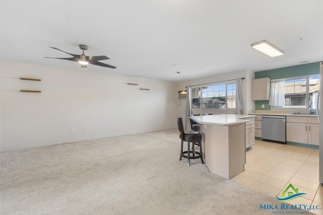 91-1247-1247 Kamaaha Ave in Kapolei, HI - Building Photo - Building Photo