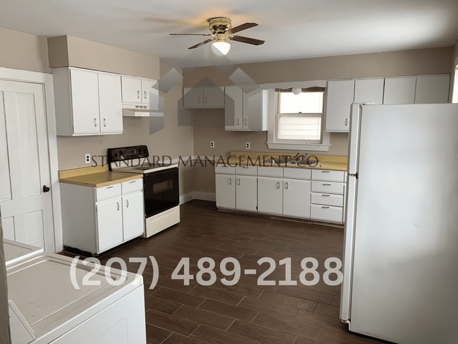 15 Kennebec St in Waterville, ME - Building Photo - Building Photo