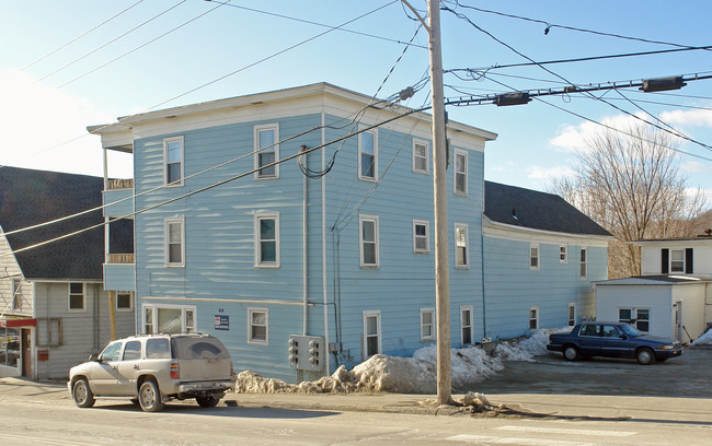 68 North Street in Augusta, ME - Foto de edificio - Building Photo