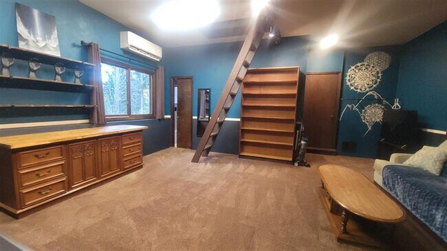 55264 Short Shadow Ln in Scappoose, OR - Building Photo - Building Photo