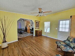 135 Blue Jay Ln in Merritt Island, FL - Foto de edificio - Building Photo