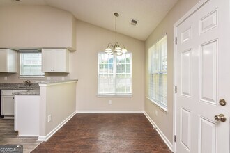 1127 E Briar Gate Ct in Riverdale, GA - Building Photo - Building Photo