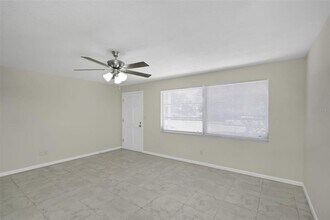 1230 Amble Ln in Clearwater, FL - Building Photo - Building Photo